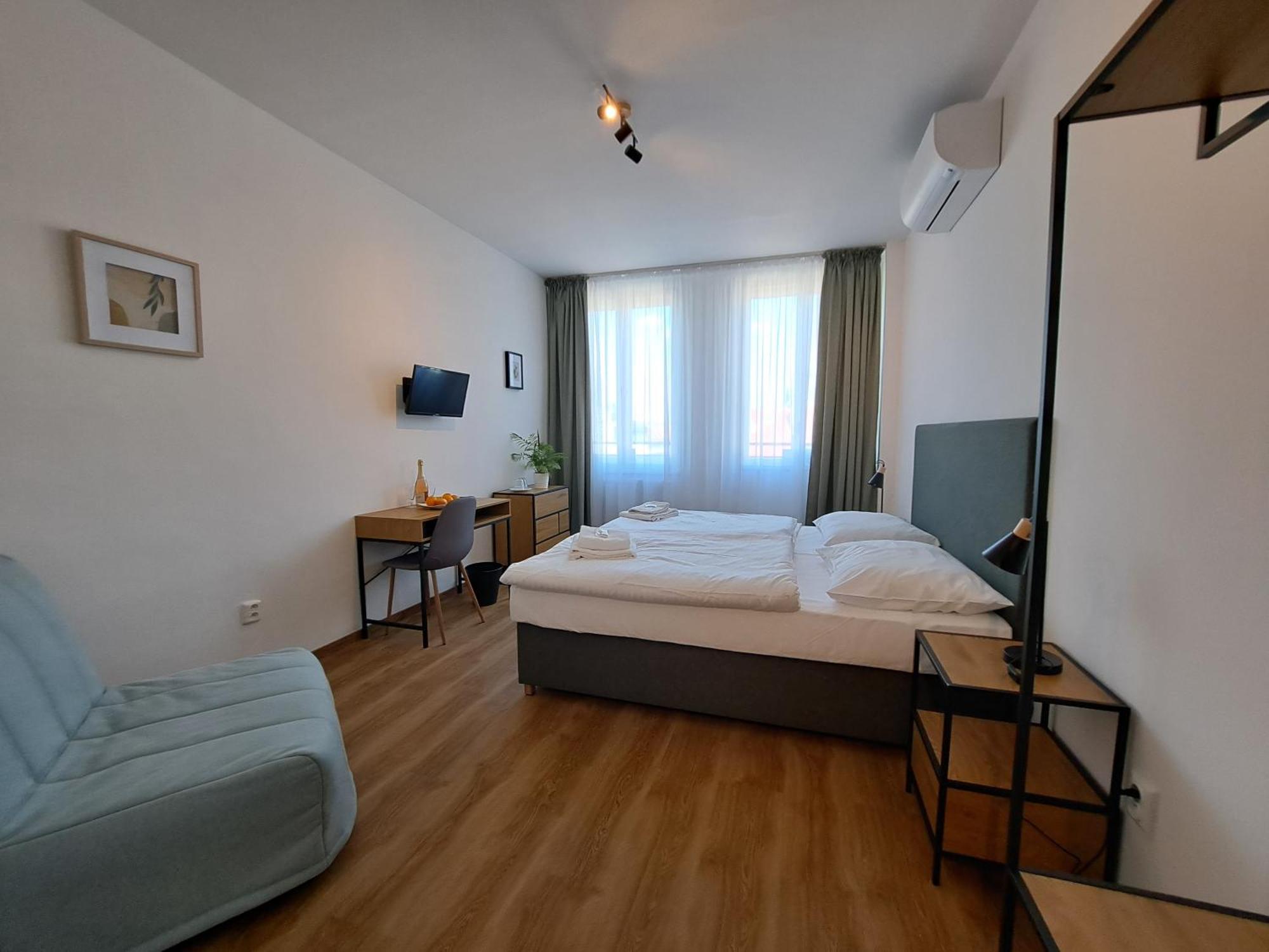 Comfort Double Room Extra Bed,1586119213:JPEG